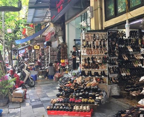 hanoi old quarter shopping.